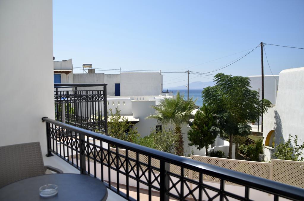 Appartement Alex Mike à Agia Anna  Extérieur photo