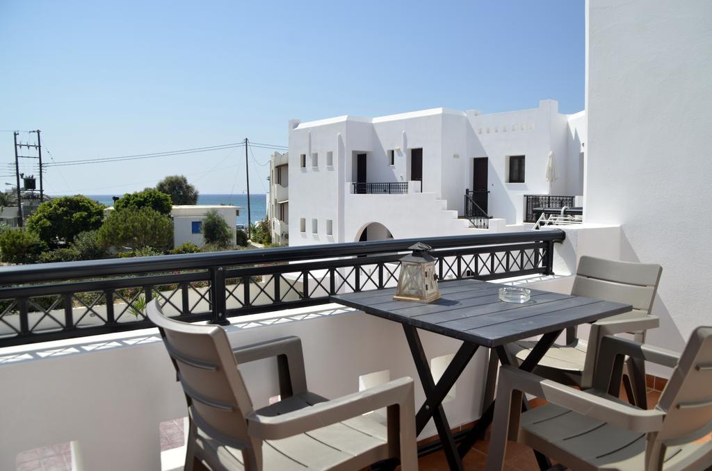 Appartement Alex Mike à Agia Anna  Extérieur photo